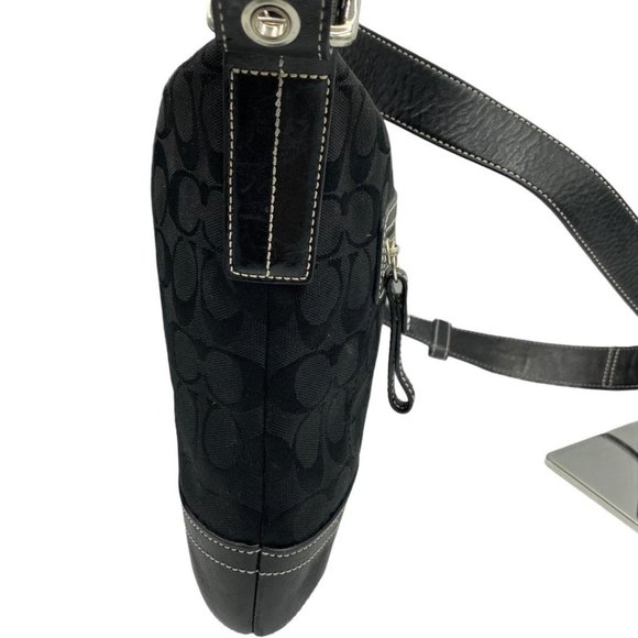 Coach Signature Jacquard Collection - Picture 5 of 13